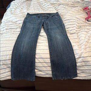 American Eagle Outfitters Blue Relaxed Jeans with Natural Fade